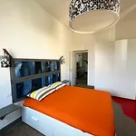 Appartement Piazza Arnolfo 1932 *