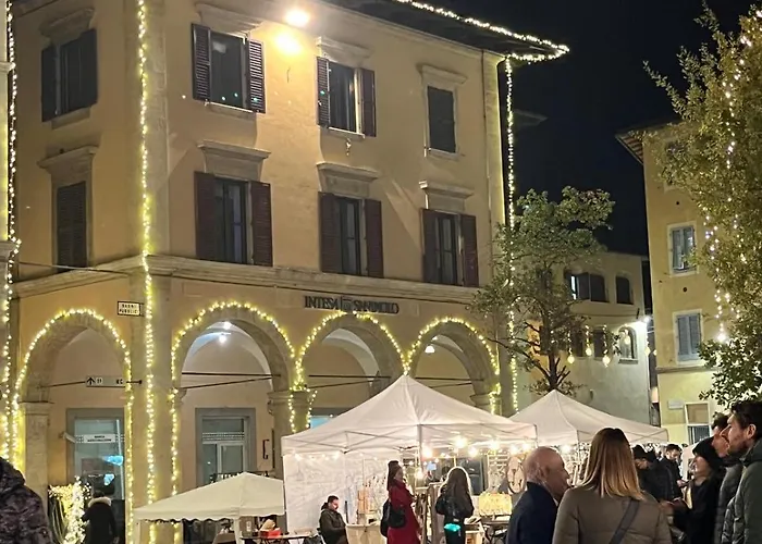 Piazza Arnolfo 1932 Apartman *